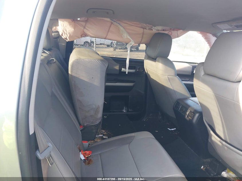 2019 TOYOTA TUNDRA LIMITED 5.7L V8 - 5TFHY5F11KX779749