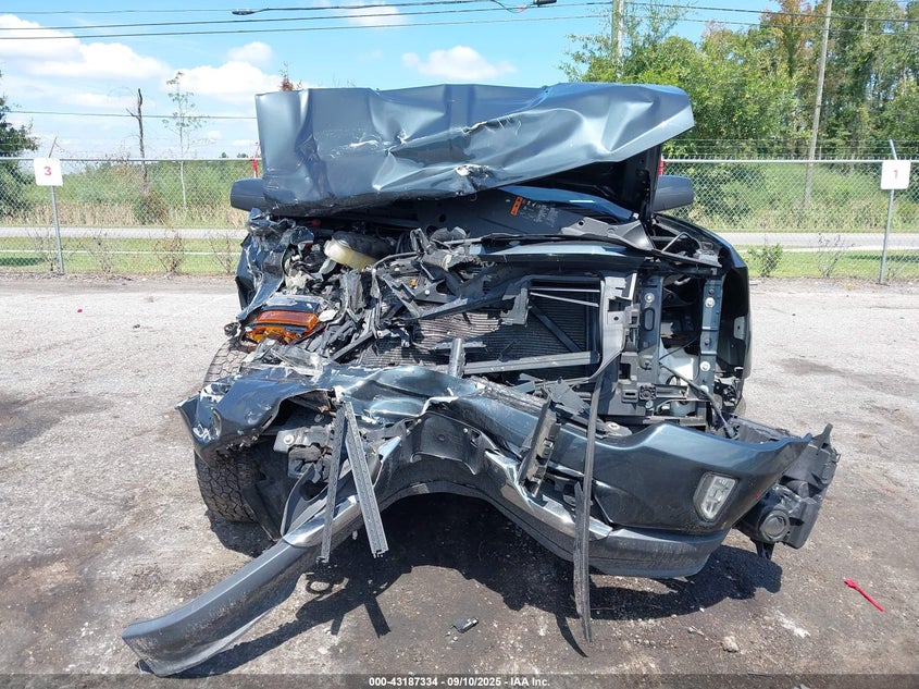 2017 Chevrolet Silverado 1500 2Lt VIN: 3GCUKREC9HG489038 Lot: 43187334