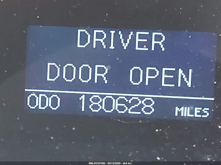 2008 Toyota Sequoia Limited 5.7L V8 VIN: 5TDBY68A08S006990 Lot: 43187362