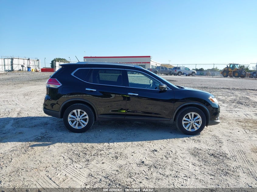 2015 NISSAN ROGUE SV - KNMAT2MV4FP532199