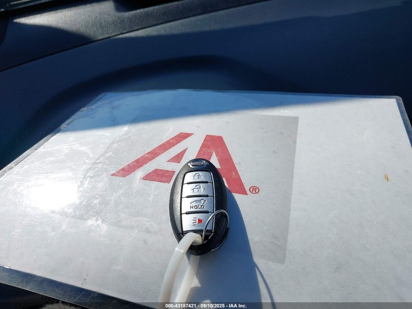 2015 NISSAN ROGUE SV - KNMAT2MV4FP532199