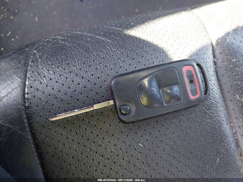 2002 Mercedes-Benz Slk 320 VIN: WDBKK65FX2F237810 Lot: 43187442