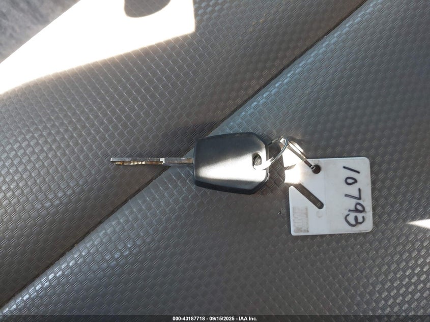 2017 Ford F-350 Chassis Xl VIN: 1FD8X3GT2HEF50343 Lot: 43187718