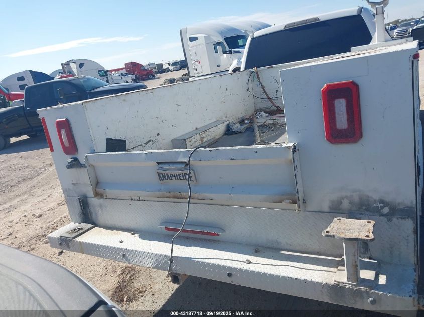 2017 Ford F-350 Chassis Xl VIN: 1FD8X3GT2HEF50343 Lot: 43187718