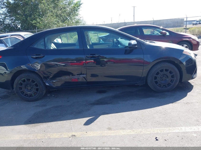 2015 TOYOTA COROLLA LE - 5YFBURHE9FP257741