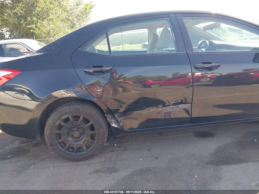 2015 TOYOTA COROLLA LE - 5YFBURHE9FP257741