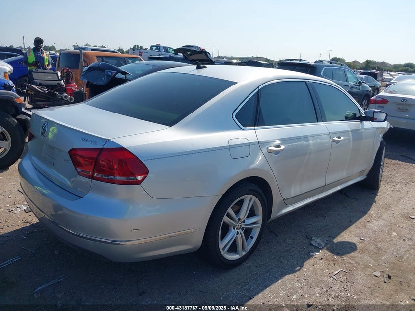 2014 VOLKSWAGEN PASSAT 2.0L TDI SEL PREMIUM - 1VWCN7A35EC116975