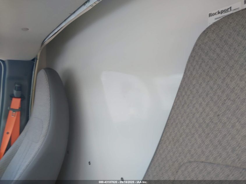 2015 Chevrolet Express Cutaway 3500 VIN: 1GB0G2CF8F1262587 Lot: 43187820