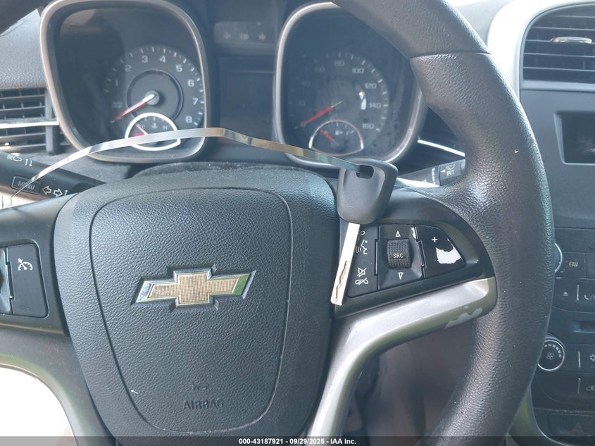 2015 CHEVROLET MALIBU LS - 1G11B5SL1FF285907