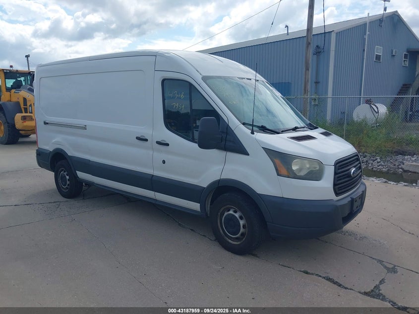 Vin: 1ftnr2cm7fka24475, lot: 43682375, ford transit-250 2015 img_1