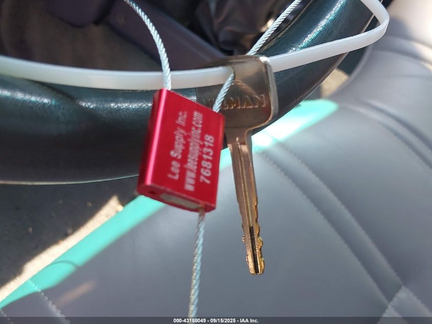 2000 Toyota Tacoma VIN: 4TANL42N1YZ662556 Lot: 43188049