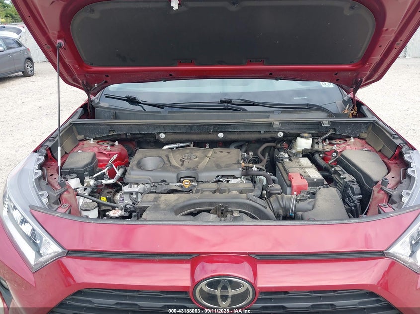 2021 TOYOTA RAV4 XLE - 2T3P1RFV9MC145902