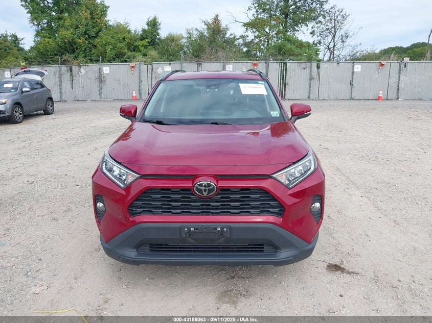 2021 TOYOTA RAV4 XLE - 2T3P1RFV9MC145902