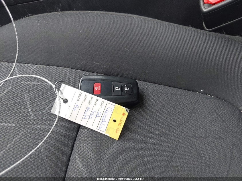 2021 TOYOTA RAV4 XLE - 2T3P1RFV9MC145902