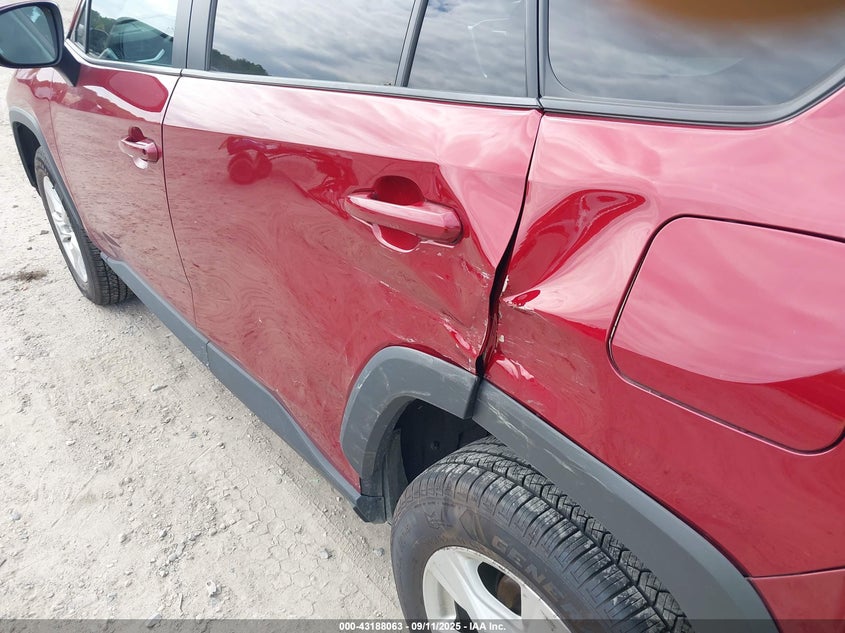 2021 TOYOTA RAV4 XLE - 2T3P1RFV9MC145902