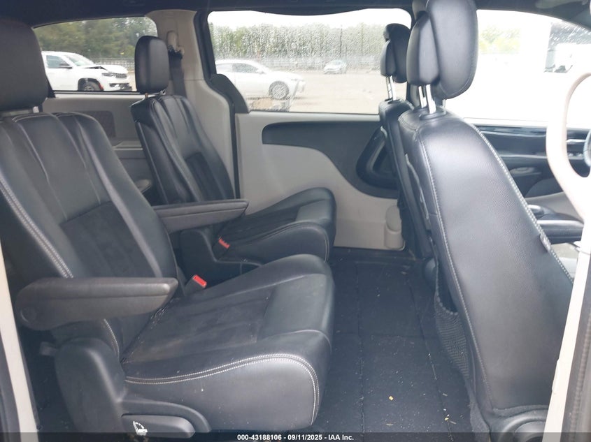 2017 DODGE GRAND CARAVAN SXT - 2C4RDGCG8HR749627