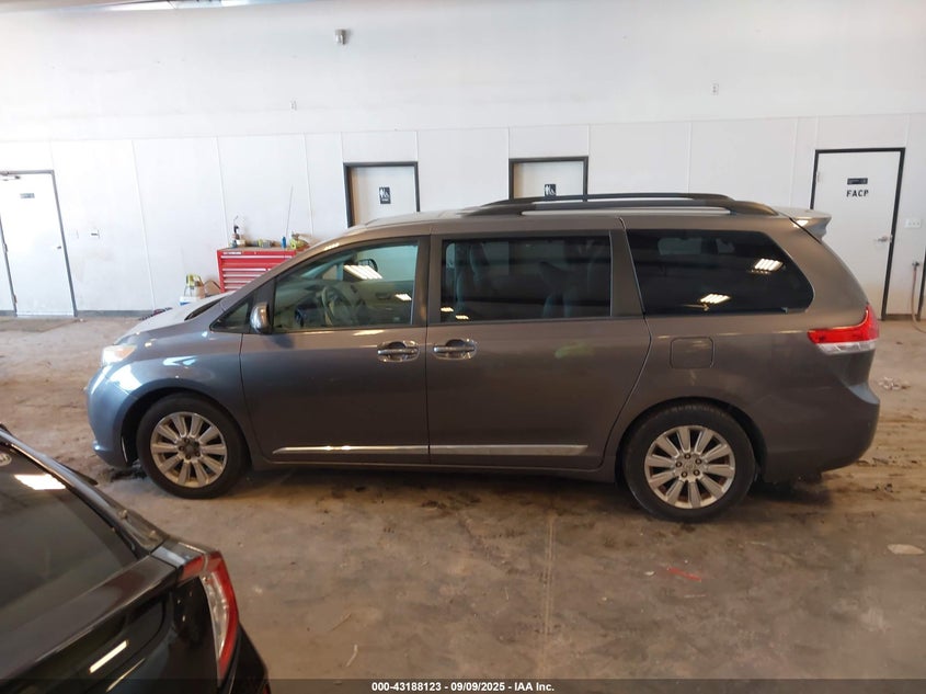 2011 Toyota Sienna Xle VIN: 5TDDK3DC8BS019073 Lot: 43188123