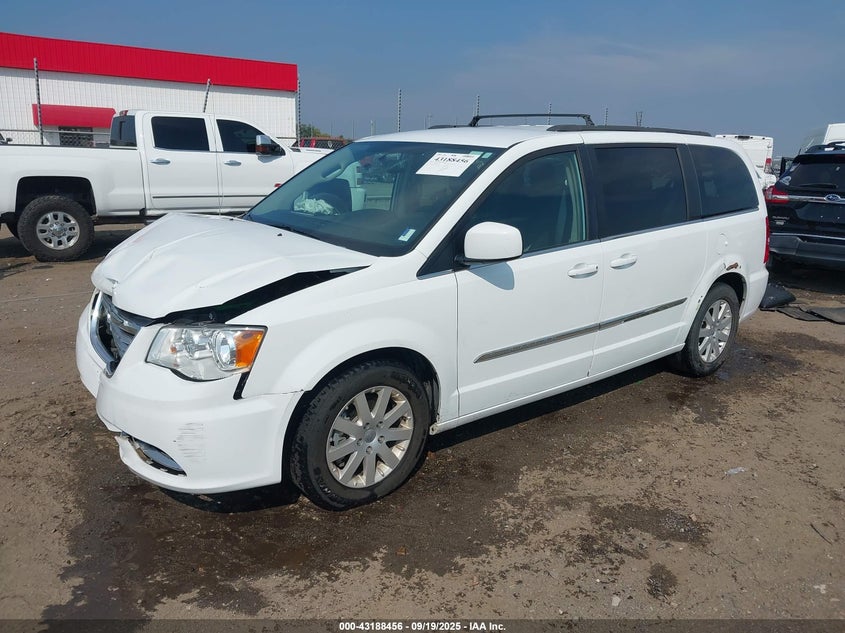 2C4RC1BG2GR299487 2016 CHRYSLER TOWN & COUNTRY photo no. 2