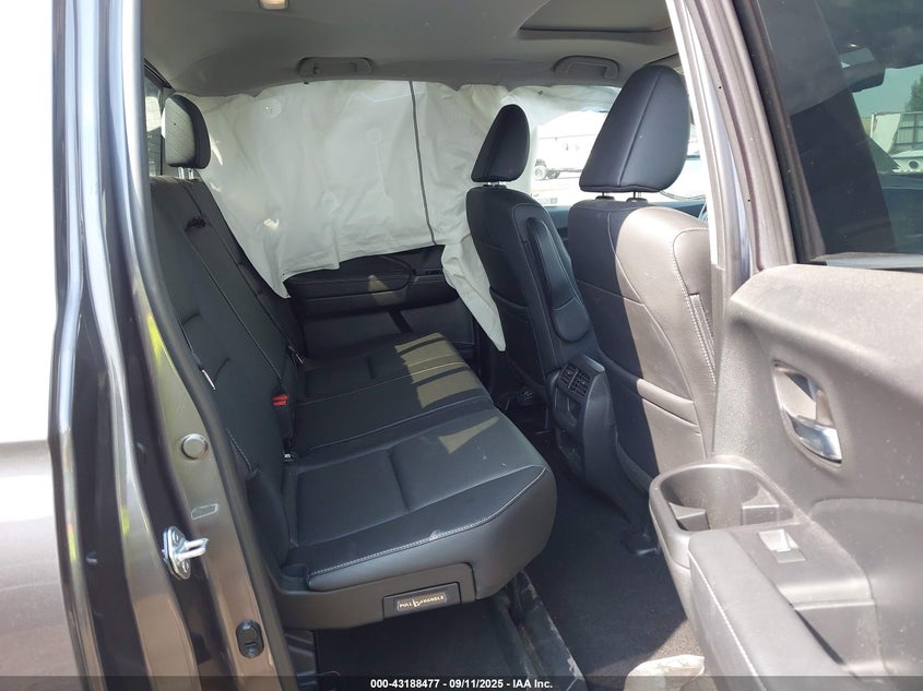 2021 HONDA RIDGELINE AWD RTL - 5FPYK3F52MB027569