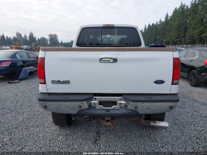 2005 Ford F-250 Lariat/Xl/Xlt VIN: 1FTSW21P05EB22026 Lot: 43188541