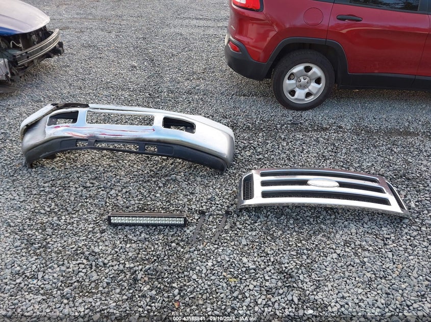 2005 Ford F-250 Lariat/Xl/Xlt VIN: 1FTSW21P05EB22026 Lot: 43188541