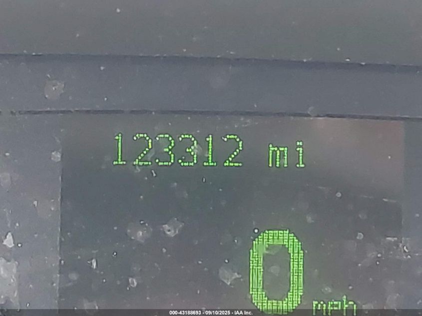 2007 Mercury Grand Marquis Ls VIN: 2MEHM75V87X617290 Lot: 43188693