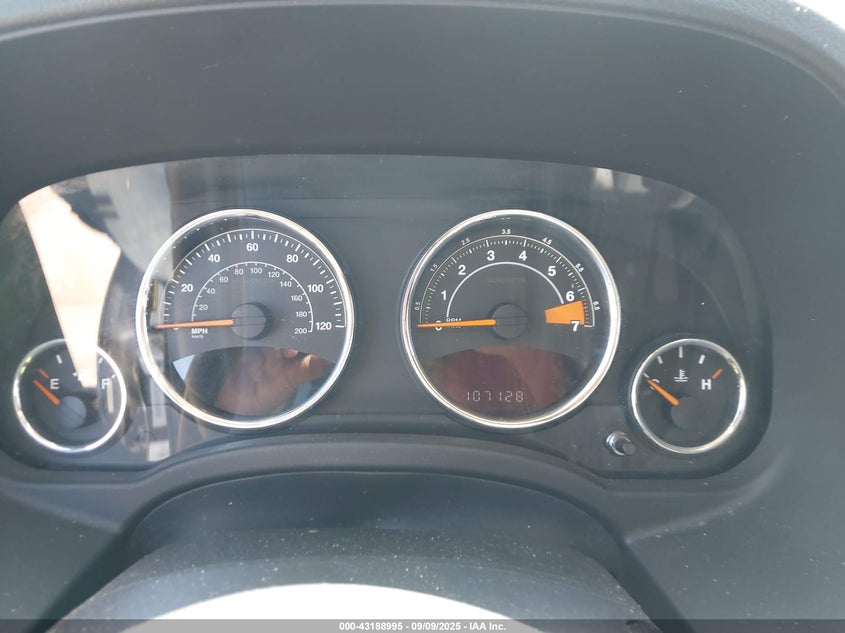 2016 JEEP COMPASS LATITUDE - 1C4NJCEA3GD773795