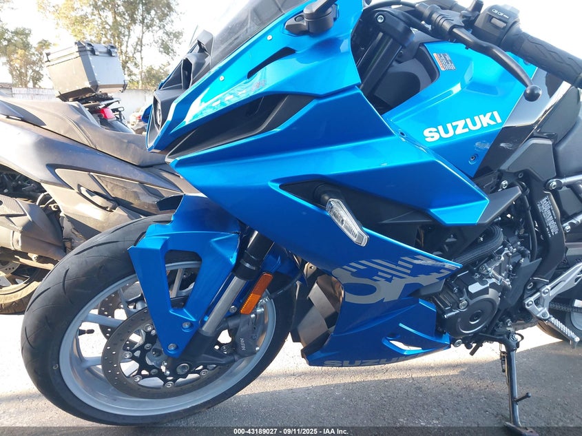 2024 Suzuki Gsx800 F blue null gasoline JS1EM13B8R7103100 photo #3