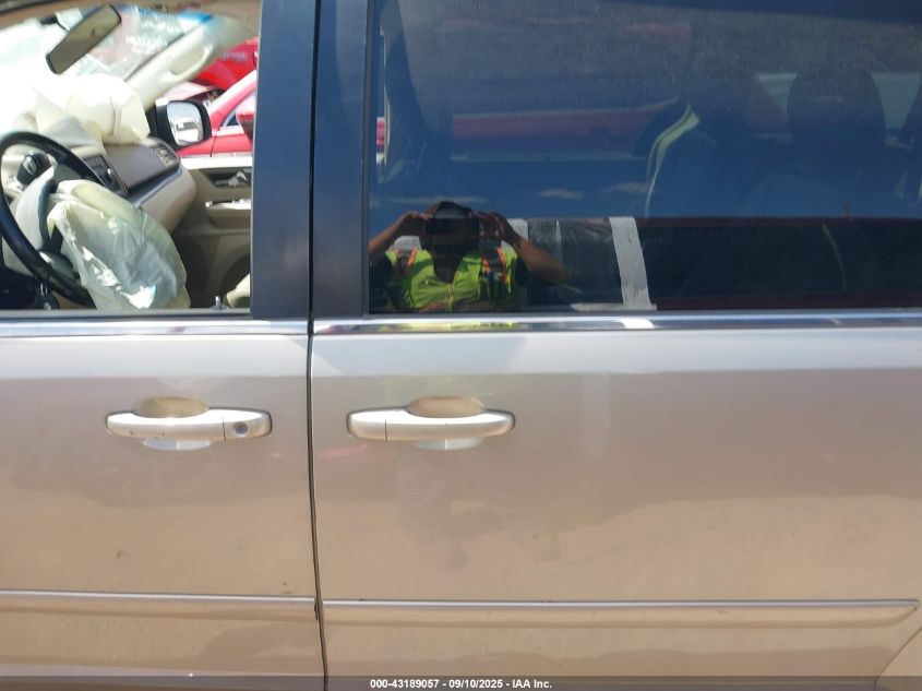 2009 Volkswagen Routan Se VIN: 2V8HW34189R586430 Lot: 43189057