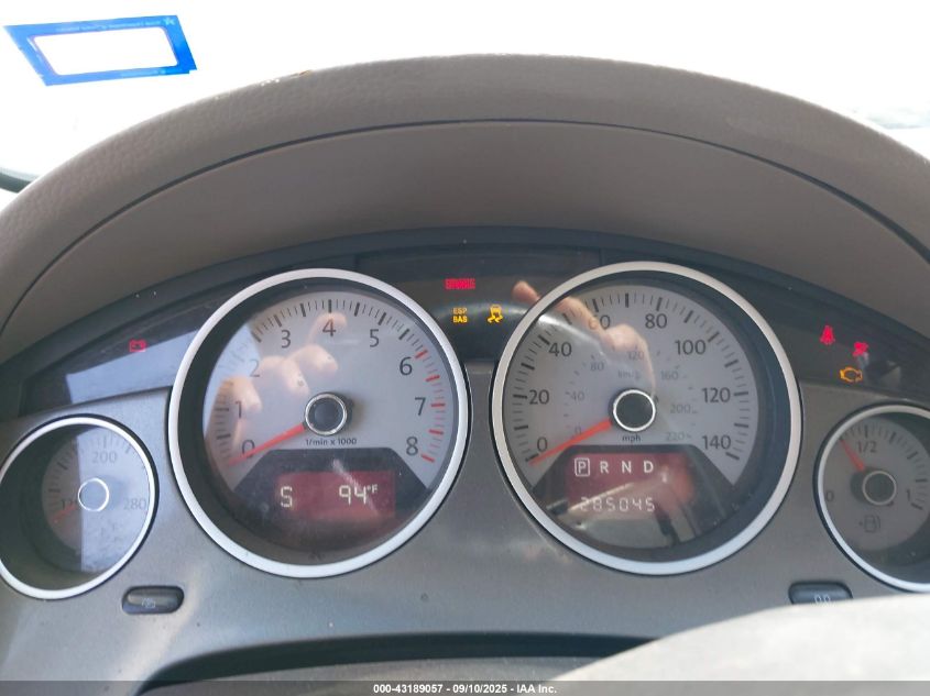 2009 Volkswagen Routan Se VIN: 2V8HW34189R586430 Lot: 43189057