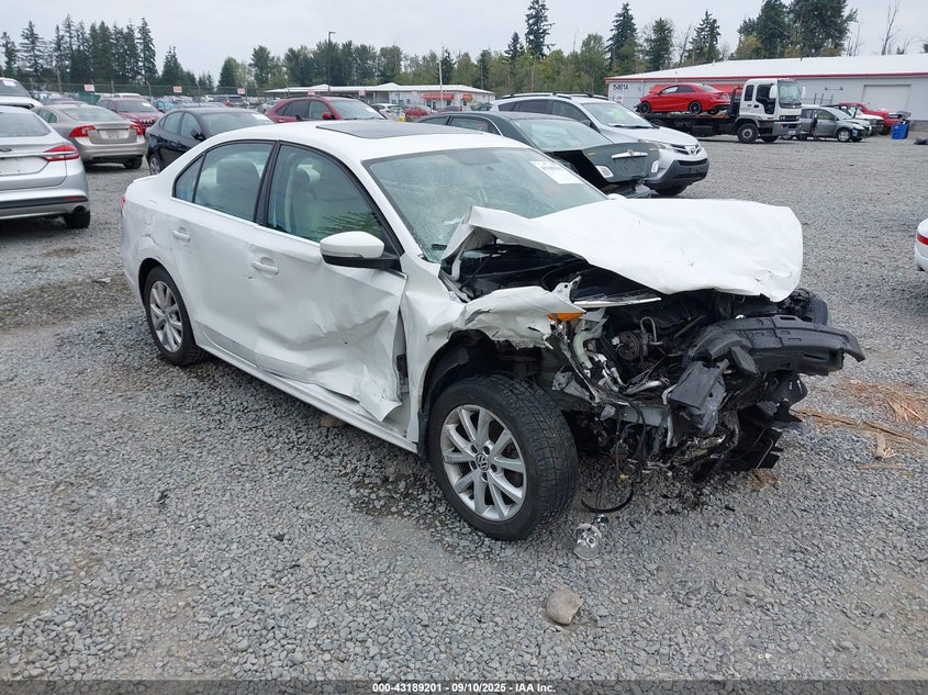 2013 VOLKSWAGEN JETTA SE - 3VWDP7AJ3DM241953