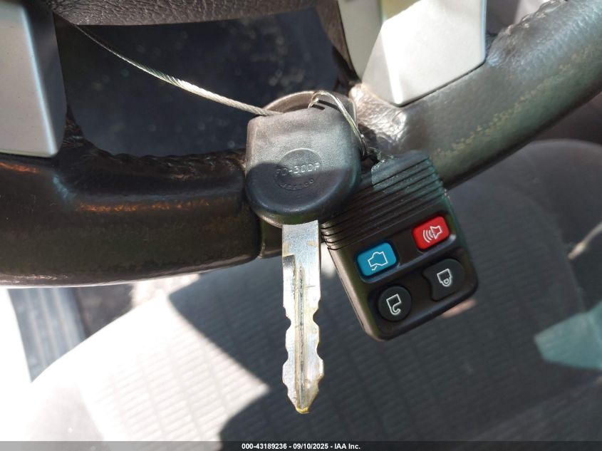 2010 Mercury Mountaineer VIN: 4M2EN3HE3AUJ04592 Lot: 43189236