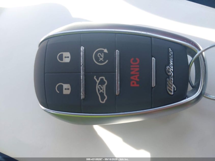 2021 Alfa Romeo Giulia Rwd VIN: ZARFAMAN6M7647367 Lot: 43189267