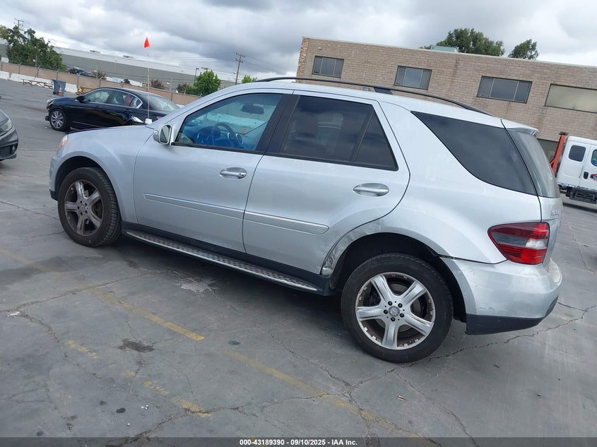 2008 Mercedes-Benz Ml 350 4Matic silver suv gasoline 4JGBB86E28A384272 photo #4