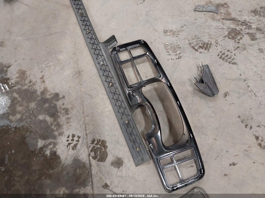 2003 Chevrolet Silverado 2500Hd Ls VIN: 1GCHK29U13E213464 Lot: 43189461