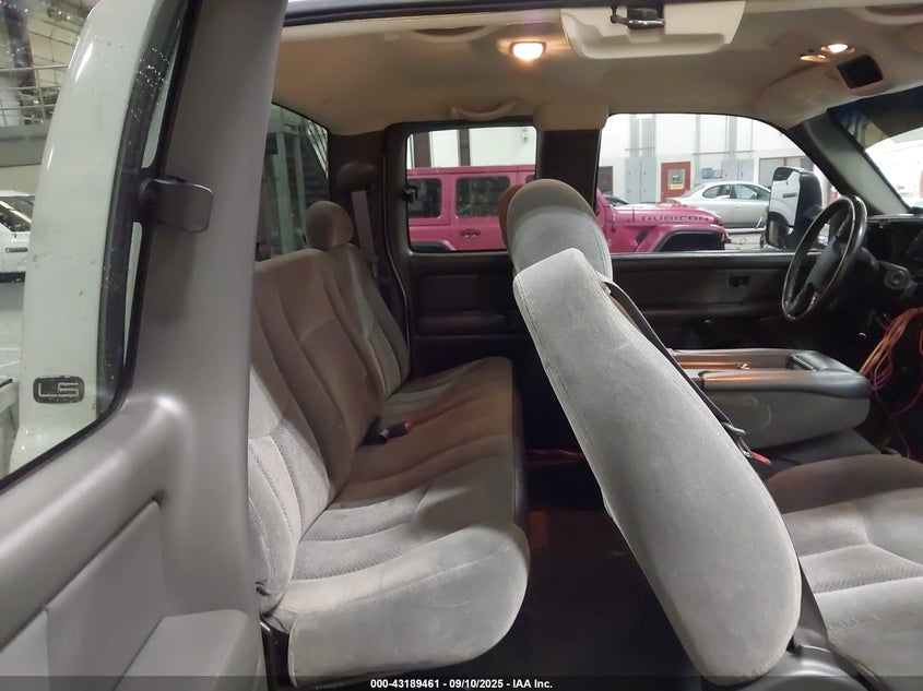 2003 Chevrolet Silverado 2500Hd Ls VIN: 1GCHK29U13E213464 Lot: 43189461