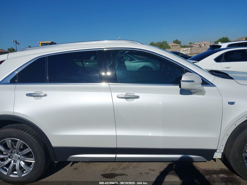 2022 CADILLAC XT4 FWD PREMIUM LUXURY - 1GYFZCR49NF113659