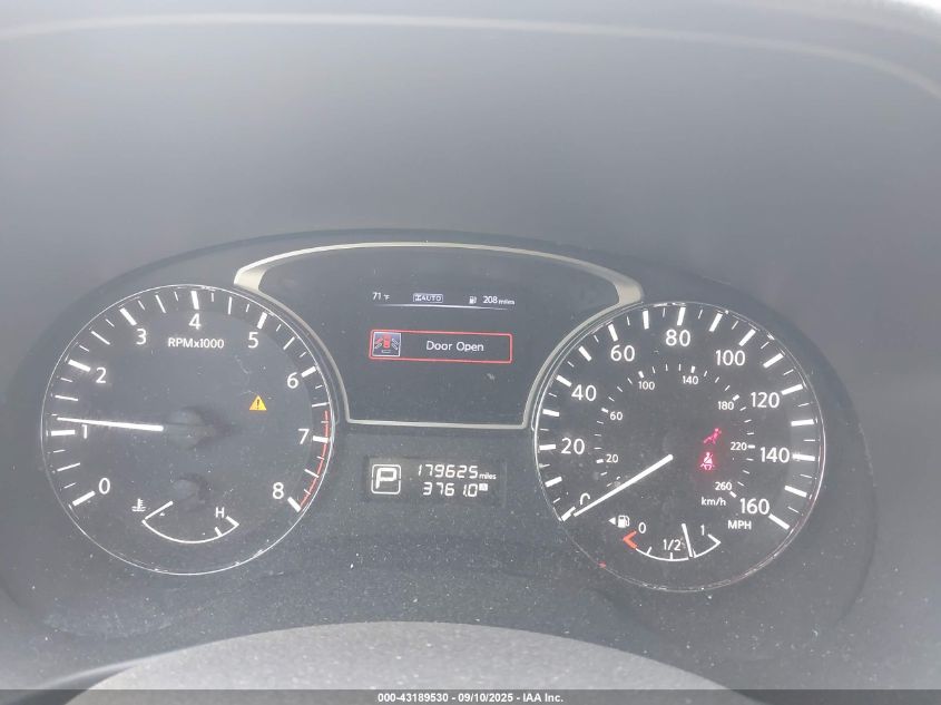 2015 Nissan Pathfinder Platinum/S/Sl/Sv VIN: 5N1AR2MM1FC635119 Lot: 43189530