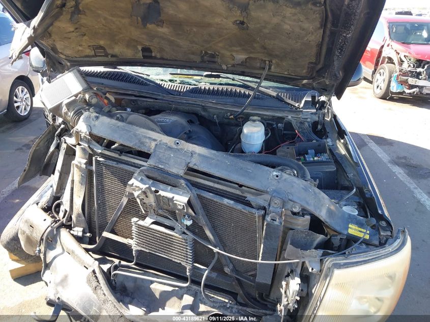 2005 Cadillac Escalade Standard VIN: 1GYEK63N85R261304 Lot: 43189621