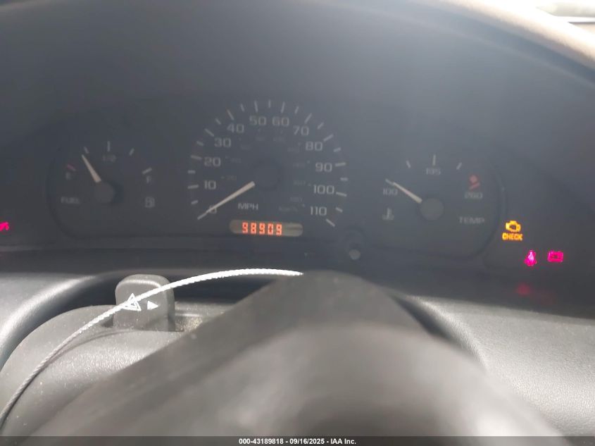 2000 Chevrolet Cavalier VIN: 1G1JC5247Y7450278 Lot: 43189818