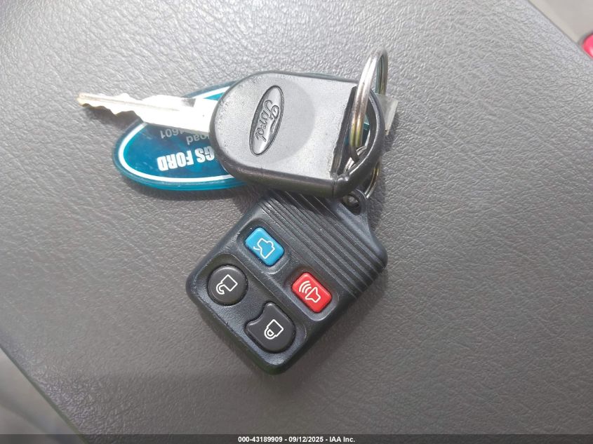 2005 Ford Explorer Xlt/Xlt Sport VIN: 1FMDU73W95UA45819 Lot: 43189909