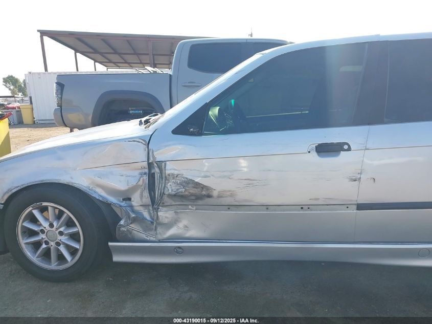 1998 BMW 328I VIN: WBACD4323WAV57149 Lot: 43190015