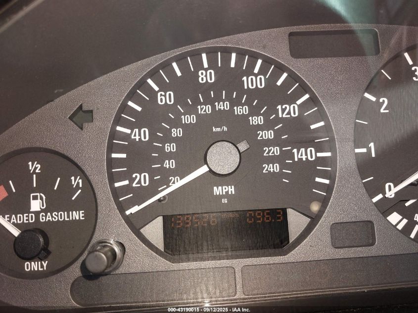 1998 BMW 328I VIN: WBACD4323WAV57149 Lot: 43190015