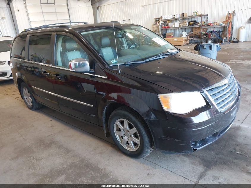 CHRYSLER TOWN & COUNTRY TOURING PLUS