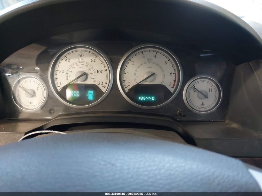 2010 Chrysler Town & Country Touring Plus VIN: 2A4RR8DXXAR422880 Lot: 43190346