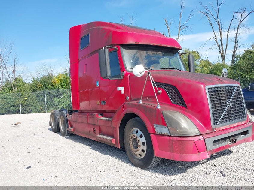 2007 VOLVO VN
