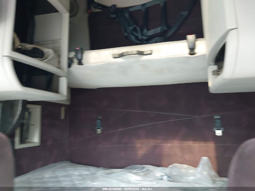 2007 Volvo Vn VIN: 4V4NC9GH07N468941 Lot: 43190369