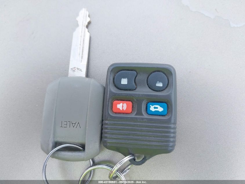 2005 Mercury Grand Marquis Ls/Lse VIN: 2MEFM75W55X648333 Lot: 43190551