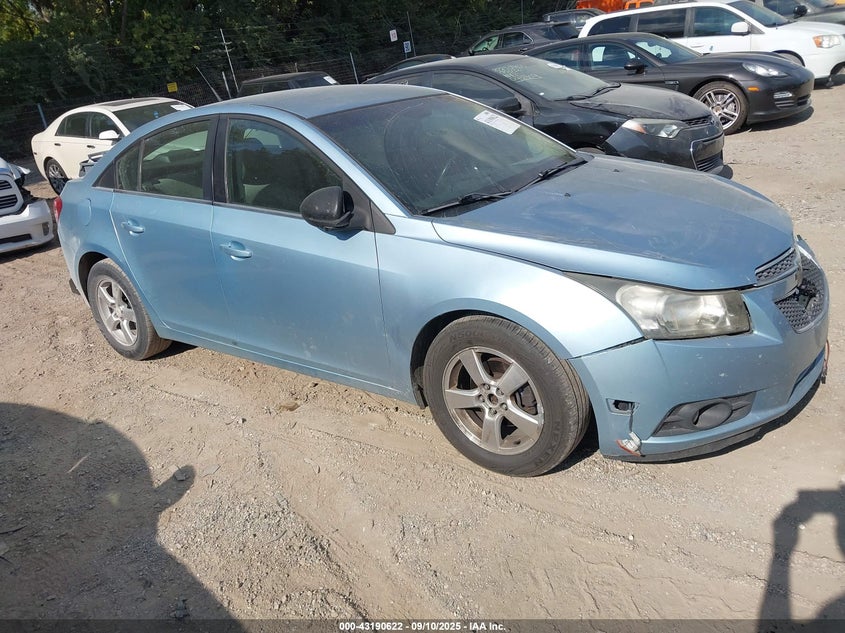 CHEVROLET CRUZE 1LT