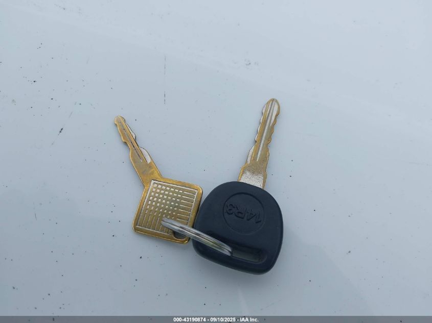 2005 GMC Sierra 1500 Work Truck VIN: 1GTEC14VX5Z220581 Lot: 43190874